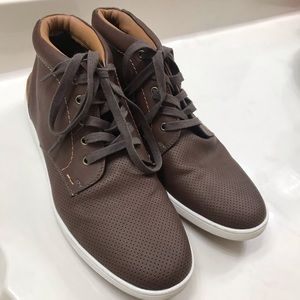 Steve Madden Brown Sneakers